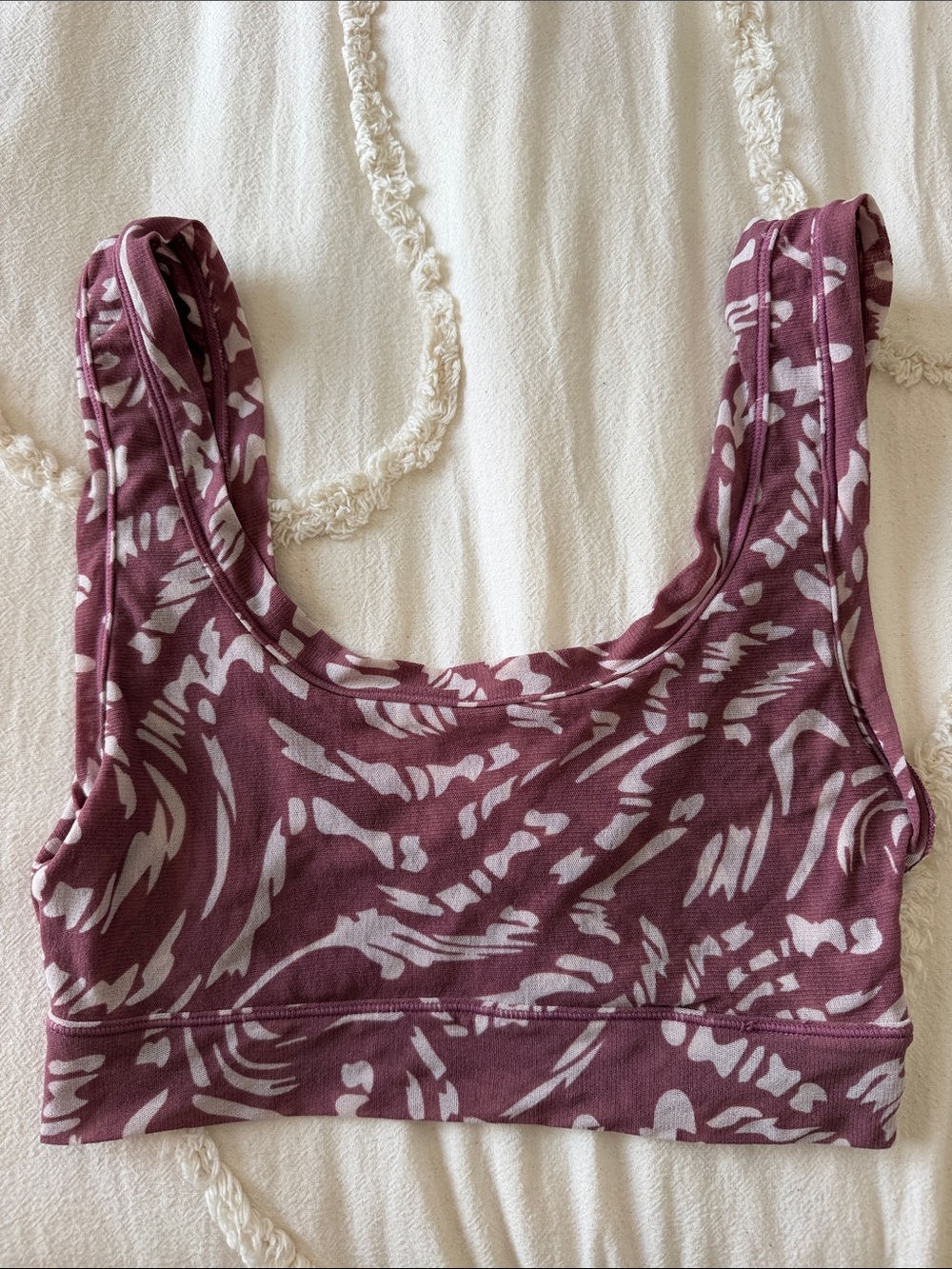 SKIMS Printed Scoop Bralette — Mauve and Light Print